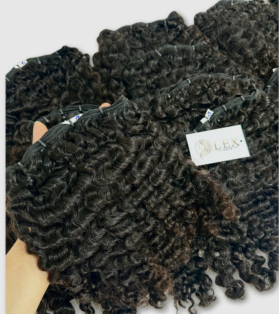 kinky curly